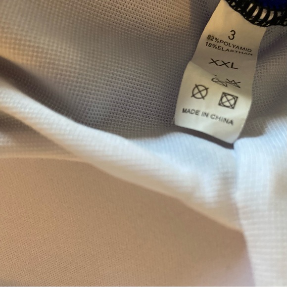 One-Piece XXL Bathing Suit, Size XXL - Picture 4 of 6